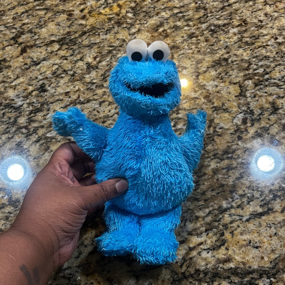 2013 Sesame Street‎ Cookie Monster Plush Blue Stuffed Animal Hasbro 11 Inch
